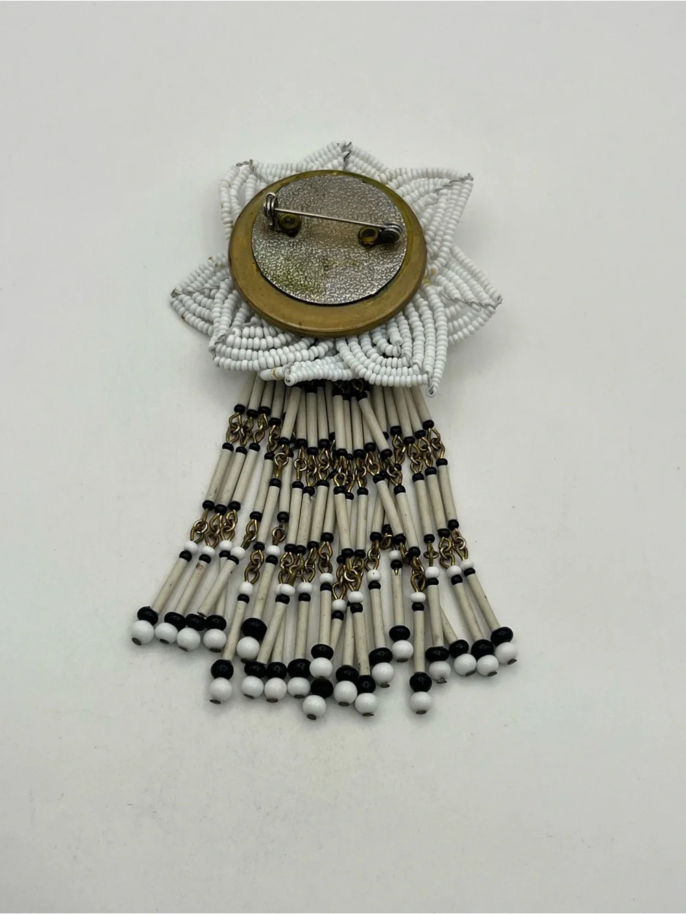Cameo seed beed tassel oversized brooch pin white gold black vintage